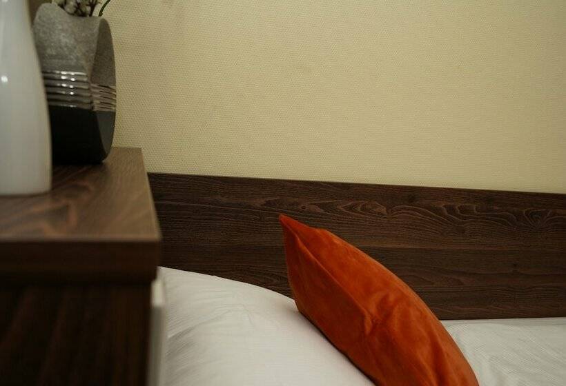 スタンダードシングルルーム, Little Paris