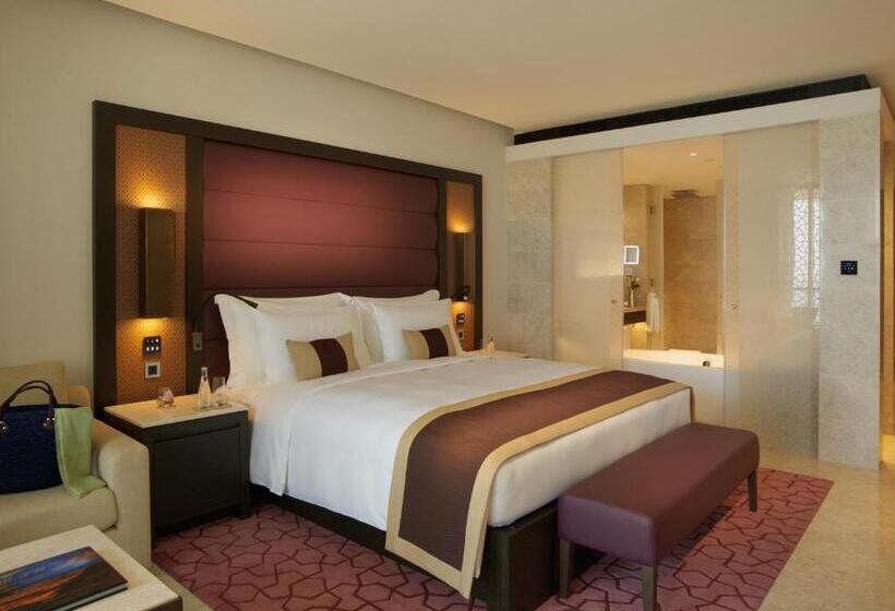 اتاق لوکس با تخت بزرگ, Kempinski Hotel Muscat