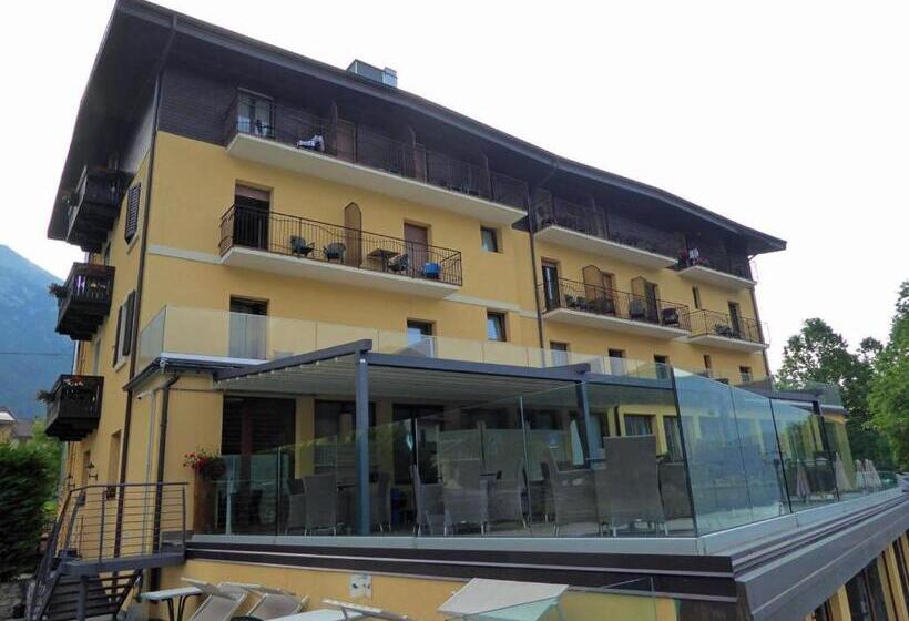 חדר סטנדרט, Albergo Mezzolago