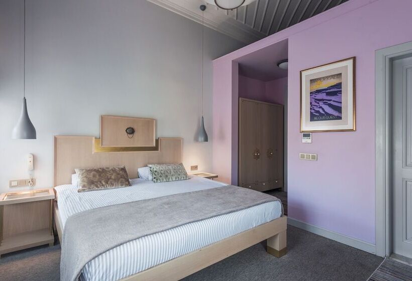 اتاق لوکس, Delight Deluxe