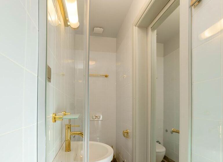 اتاق لوکس, Delight Deluxe