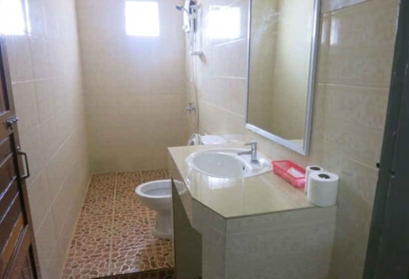 غرفة قياسية ثلاثية, Kampot Guesthouse