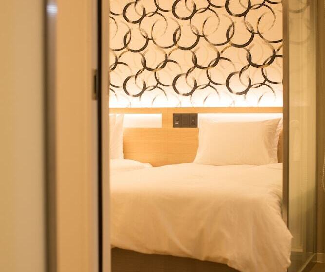 חדר סטנדרט מקשר, Karaksa Hotel Osaka Namba