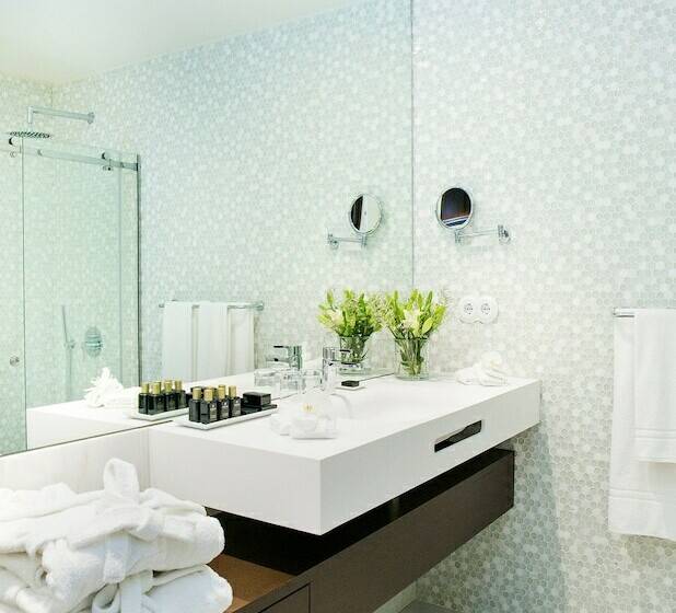 اتاق لوکس, Pestana Porto A Brasileira, City Center & Heritage Building