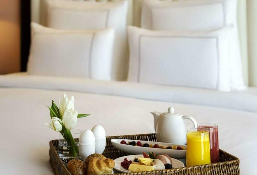 景色の見えるジュニアスイート, Swissotel Al Maqam Makkah