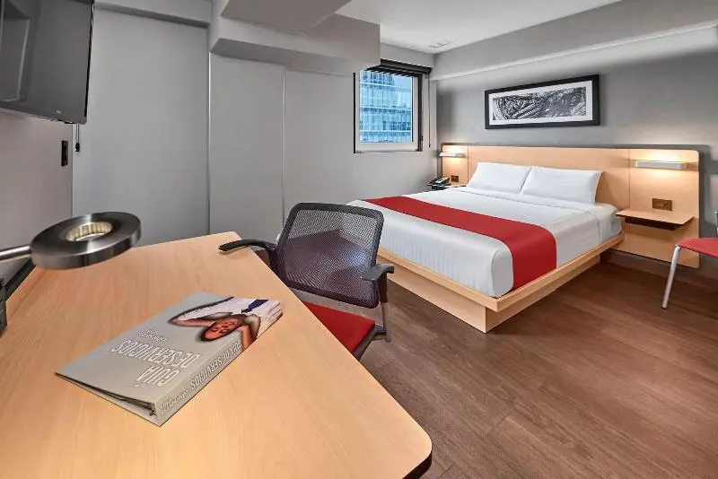 اتاق استاندارد چهار تخته, Swissotel Al Maqam Makkah