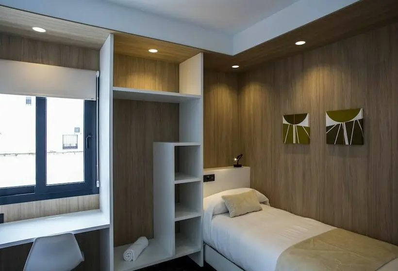 اتاق استاندارد یک نفره, Hostal Sevilla Santa Justa   Adults Only