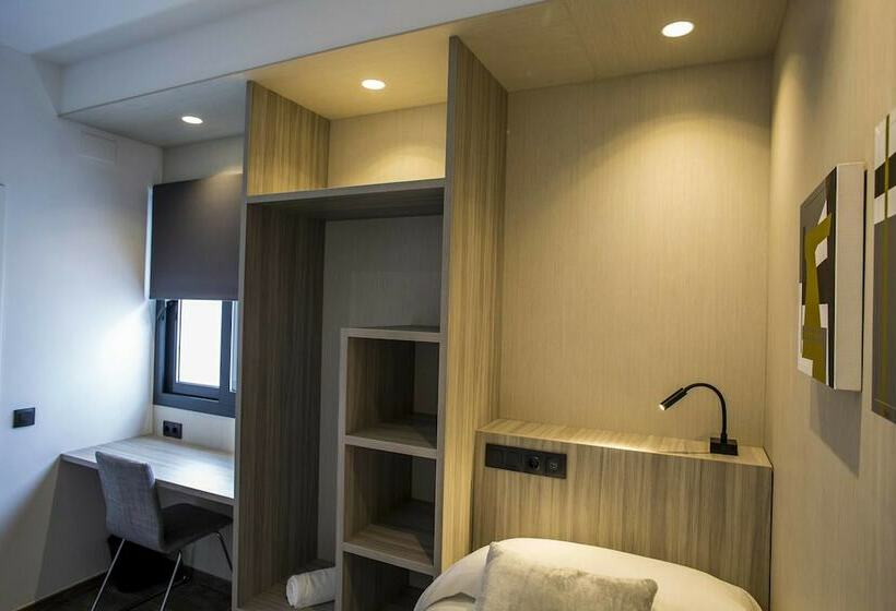 اتاق استاندارد یک نفره, Hostal Sevilla Santa Justa   Adults Only