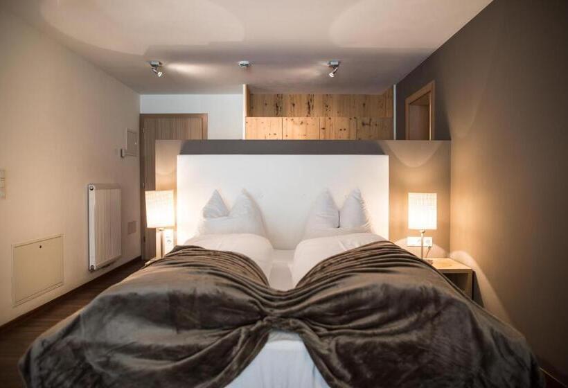 Студия Стандарт, Bad Fallenbach