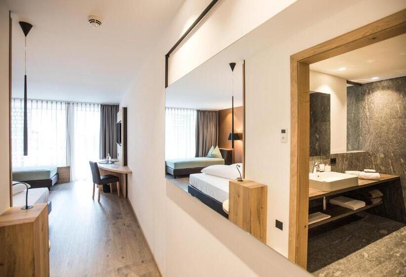 Люкс Вид на Сад, Bad Fallenbach