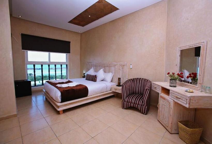 带海景的标准房, Chateau Eden El Rouh & Spa