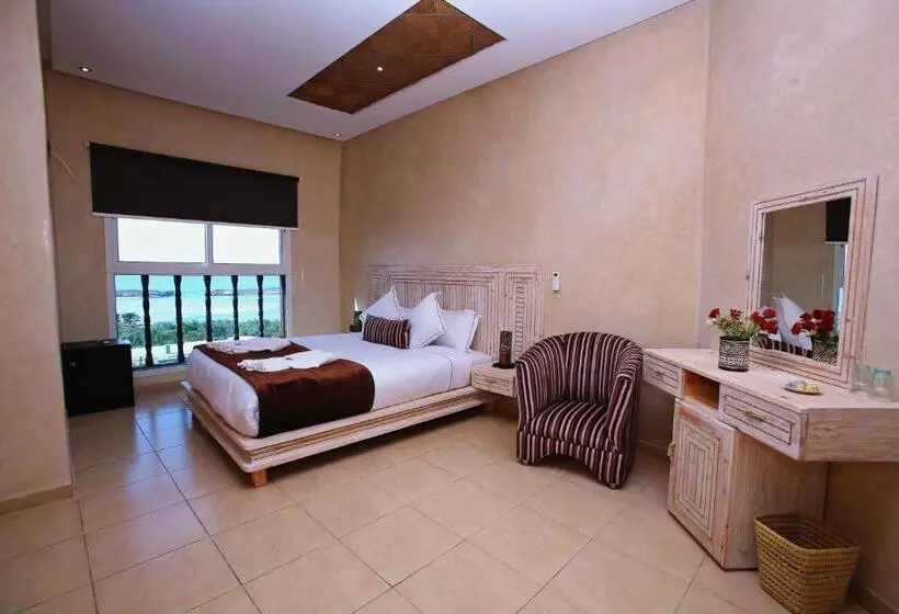 Standard-huone Merinäkymä, Chateau Eden El Rouh & Spa