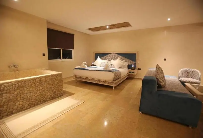 Deluxe Suite Sea View, Chateau Eden El Rouh & Spa