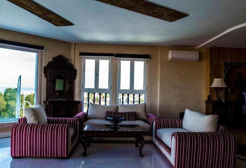 高级套房带海景, Chateau Eden El Rouh & Spa