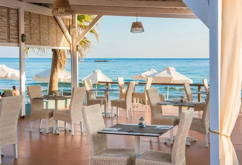 Standard-huone Parveke, Compass Stalis Beach