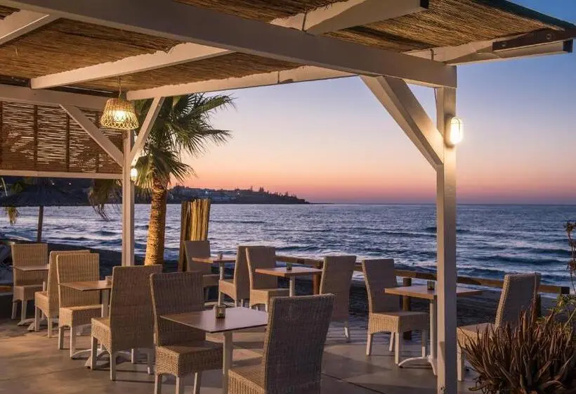 Standard-huone Parveke, Compass Stalis Beach