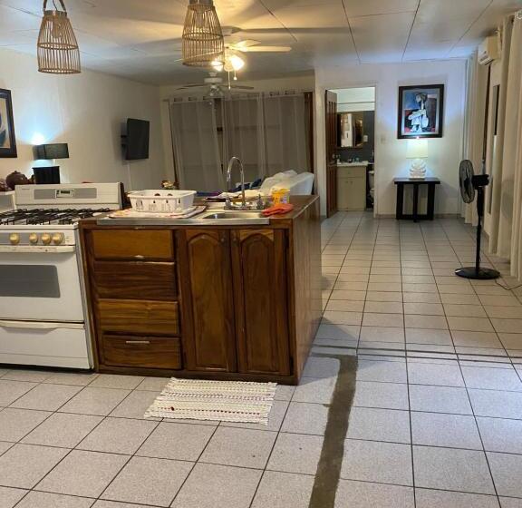 آپارتمان لوکس 1 خوابه, Perico Azul & Surf Camp