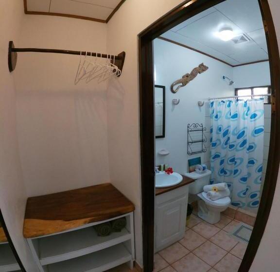 اتاق استاندارد, Perico Azul & Surf Camp