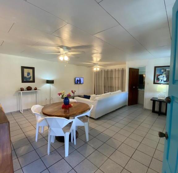 آپارتمان لوکس 1 خوابه, Perico Azul & Surf Camp