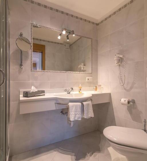 غرفة ديلوكس, Zum Mohren