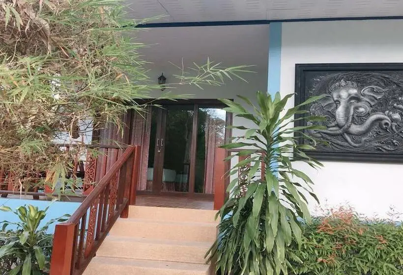 ガーデンビューのスタンダードバンガロー, Rung Arun Resort