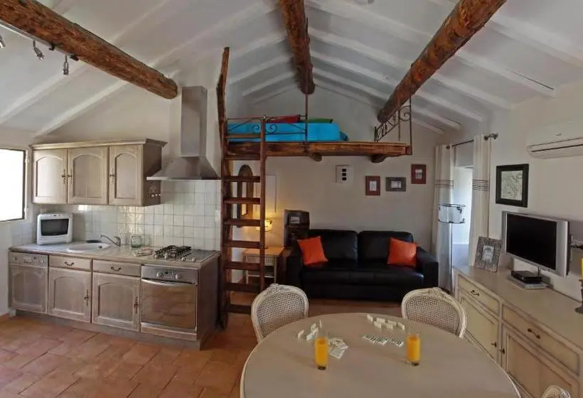 ファミリーステューディオ, Latu Corsu   Côté Corse   Gites Et Chambres D Hôtes Au Cap Corse
