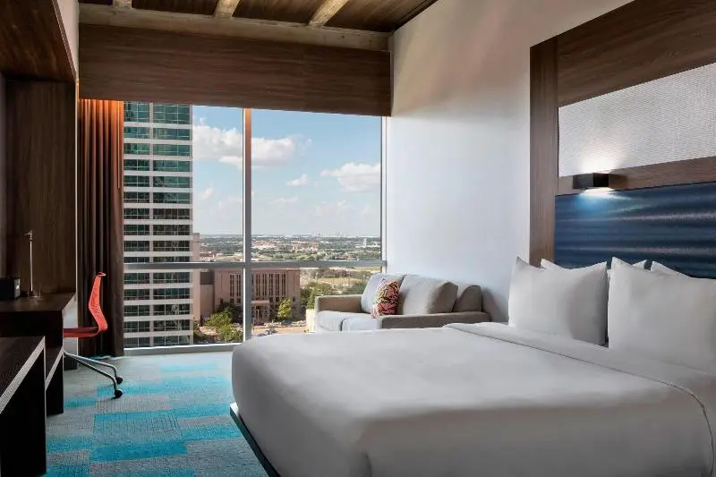 キングサイズベッドのスイートルーム, Aloft Fort Worth Downtown