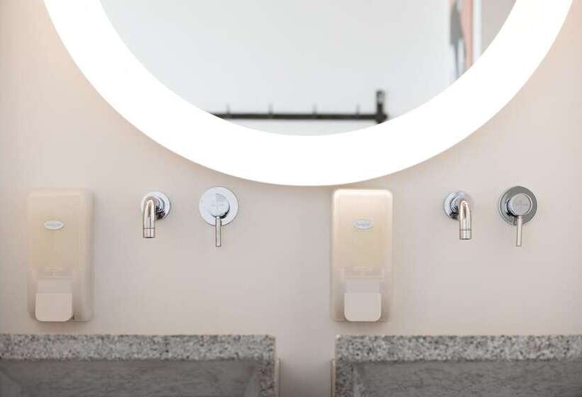 ルームシェアのワンベッド, Anda Venice Hostel