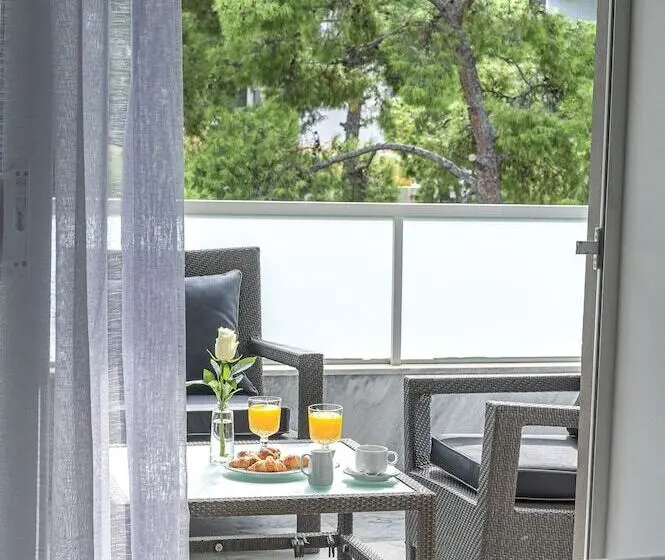 スタンダードルーム, Athenian Riviera Hotel& Suites