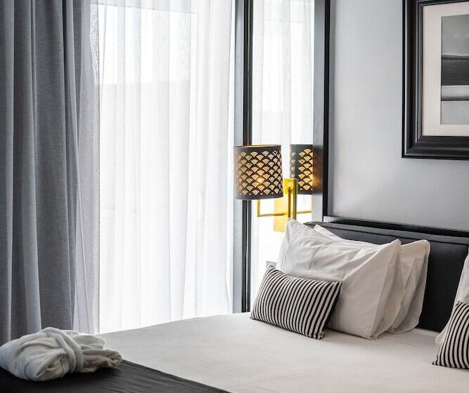 חדר סטנדרט, Athenian Riviera Hotel& Suites