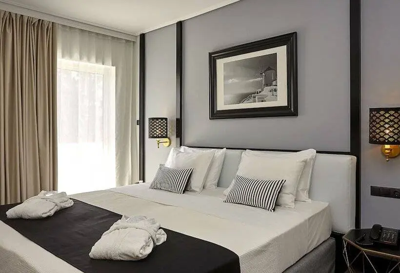 スタンダードルーム, Athenian Riviera Hotel& Suites
