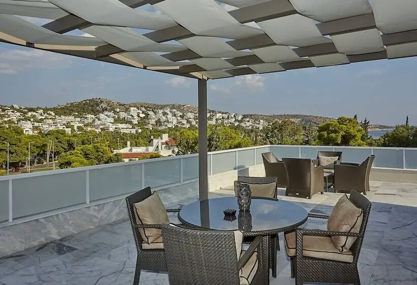 海の見えるエクゼクティブスイート, Athenian Riviera Hotel& Suites