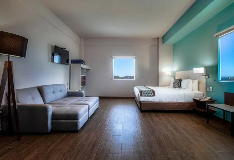 スイート, Comfort Inn & Suites Los Cabos