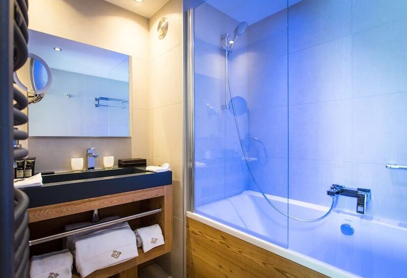 俱乐部房间, Dariai Nor By Les Etincelles