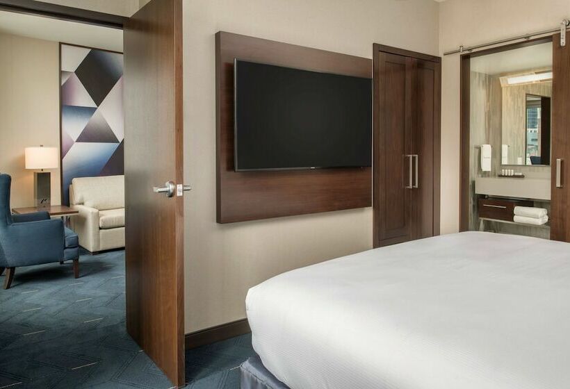 Suite 2 Soveværelser, Embassy Suites By Hilton Seattle Downtown Pioneer Square