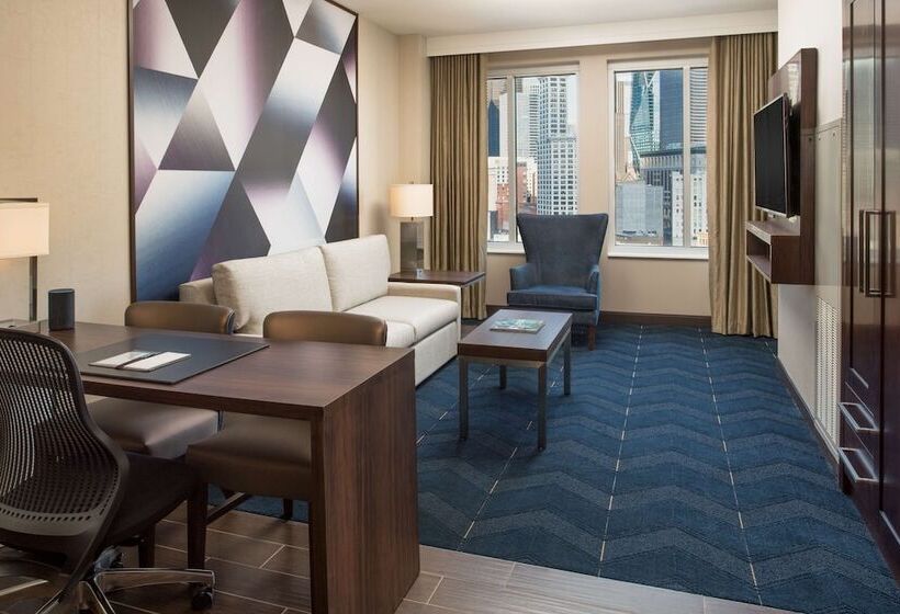 Suite Cama Queen, Embassy Suites By Hilton Seattle Downtown Pioneer Square