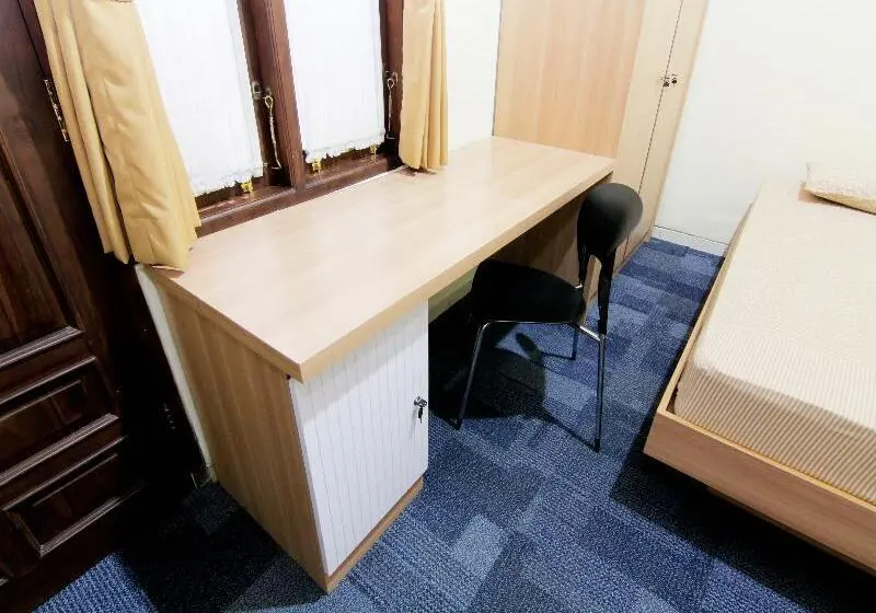 اتاق استاندارد, Embe Joglo Homestay