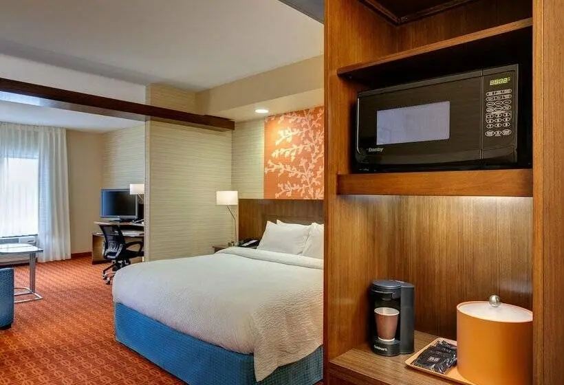 スタンダードスタジオ, Fairfield Inn & Suites By Marriott Ann Arbor Ypsilanti