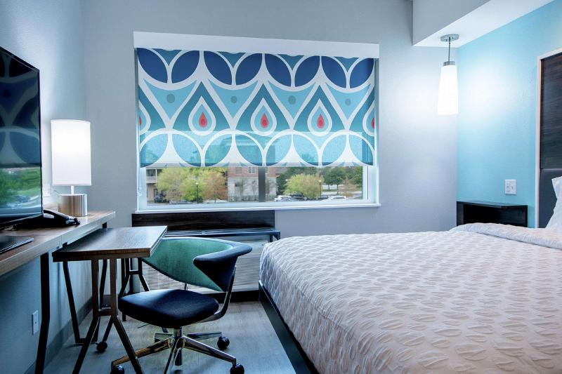 غرفة قياسية سرير كينج لذوى الإحتياجات الخاصة, Holiday Inn Express & Suites   Brantford, An Ihg