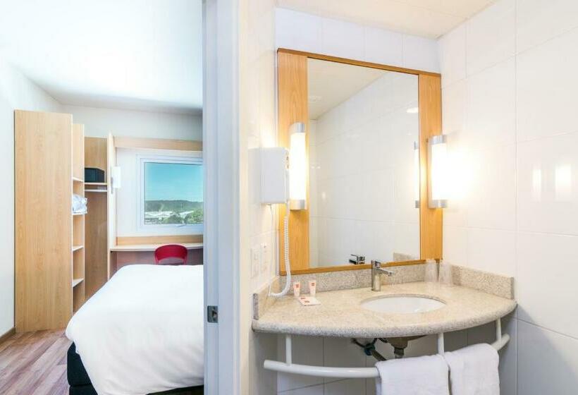 غرفة قياسية, Ibis Puerto Montt