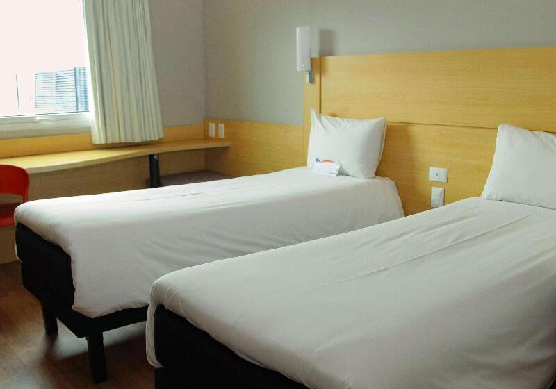 غرفة قياسية, Ibis Puerto Montt
