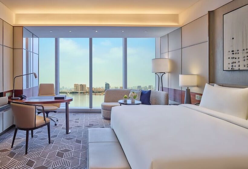 Номер Классика Двуспальная Кровать, Intercontinental Guangzhou Exhibition Center, An Ihg Hotel   Free Shuttle Between Hotel And Exhibiti