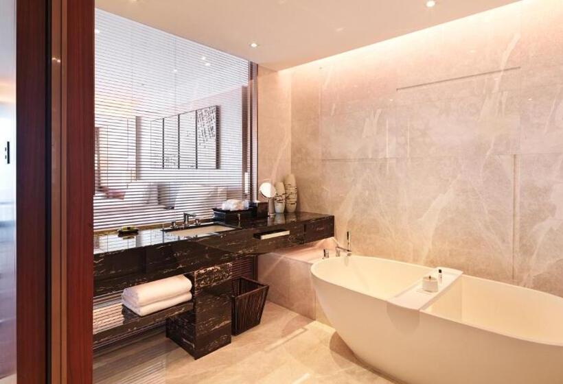 غرفة كلاسيكية ذات إطلالة, Intercontinental Guangzhou Exhibition Center, An Ihg Hotel   Free Shuttle Between Hotel And Exhibiti