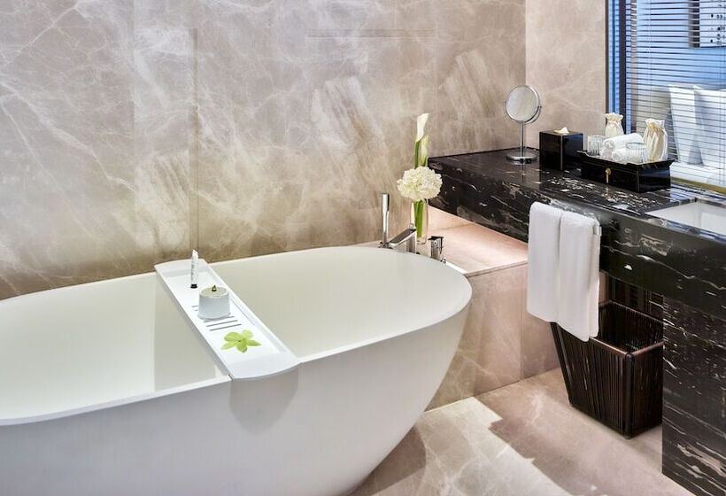 غرفة كلاسيكية سرير مزدوج, Intercontinental Guangzhou Exhibition Center, An Ihg Hotel   Free Shuttle Between Hotel And Exhibiti