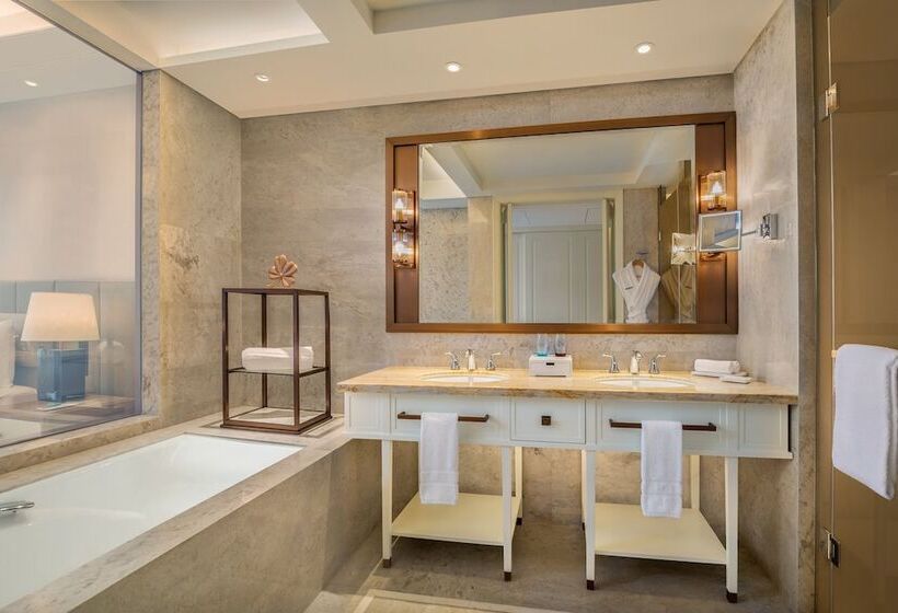 غرفة كلوب بإطلالة على البحيرة, Le Méridien Suzhou, Suzhou Bay