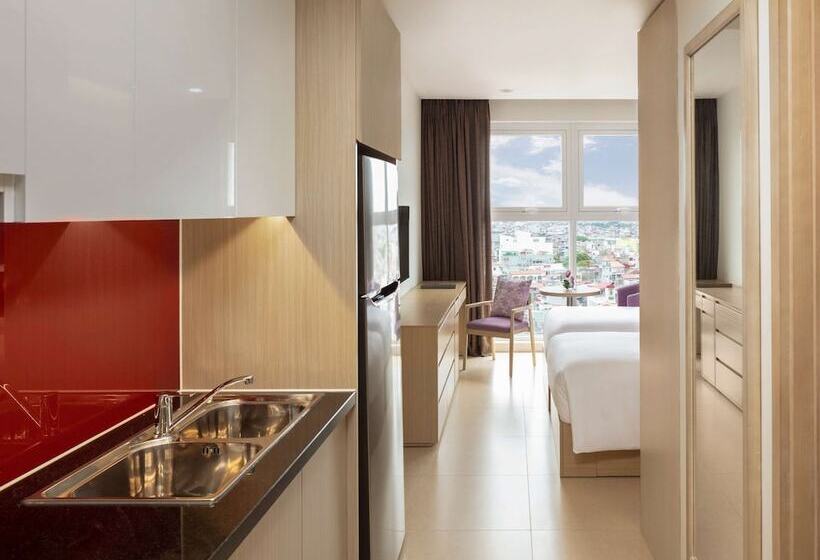 استودیوی استاندارد, Mercure Hai Phong