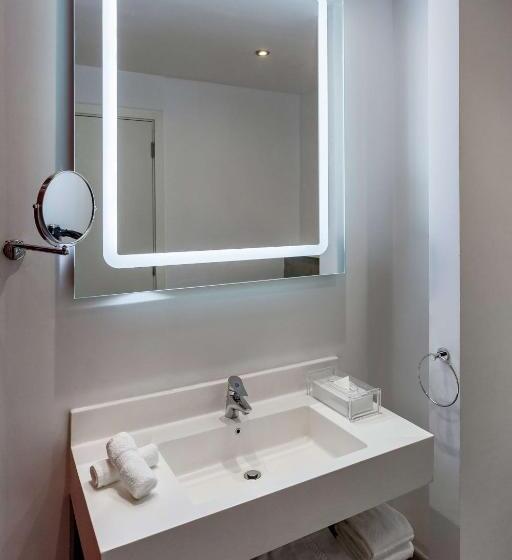 Номер Superior, Radisson Hotel & Apartments Dammam Industry City