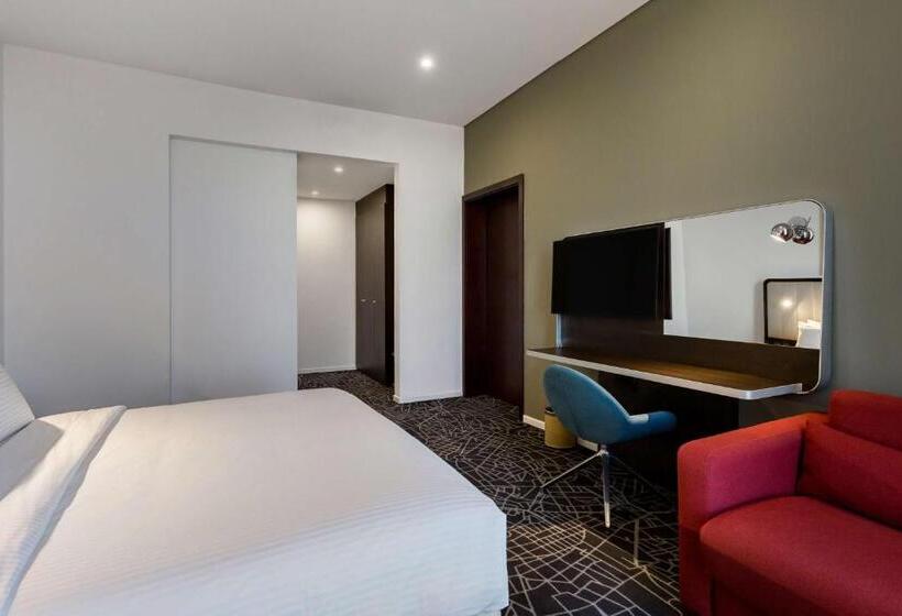 Номер Superior, Radisson Hotel & Apartments Dammam Industry City