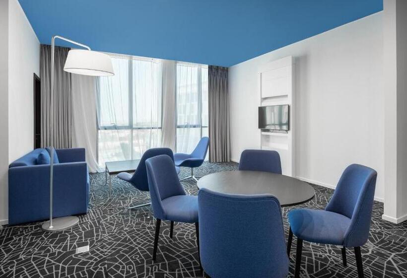 Люкс, Radisson Hotel & Apartments Dammam Industry City