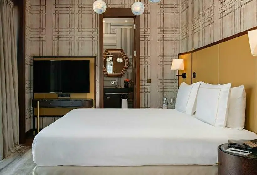 Executive Suite King Bed, The Galata Istanbul Hotel Mgallery